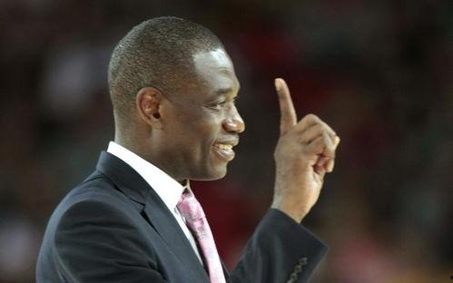 穆大叔资料,篮球场上的传奇人物